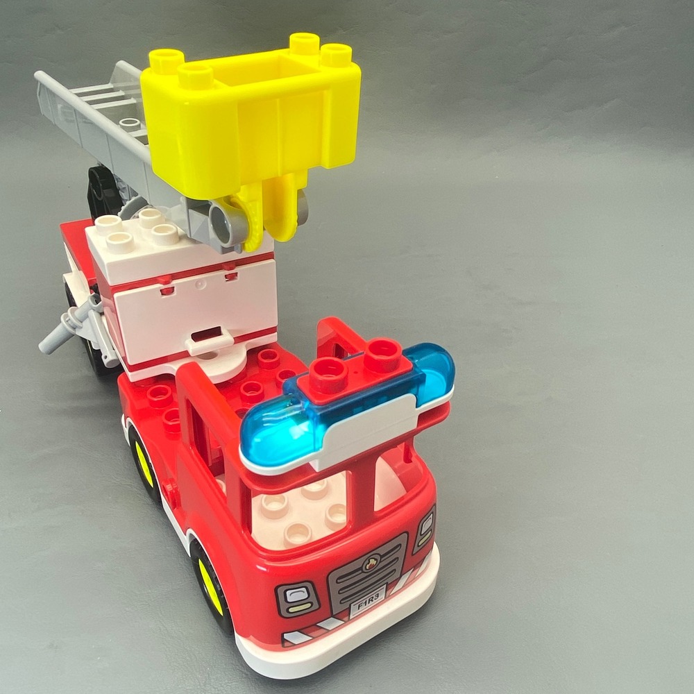 LEGO Duplo Fire Truck 10969 Complete Set with Manual, Box Retired Opened - Picture 9 of 15